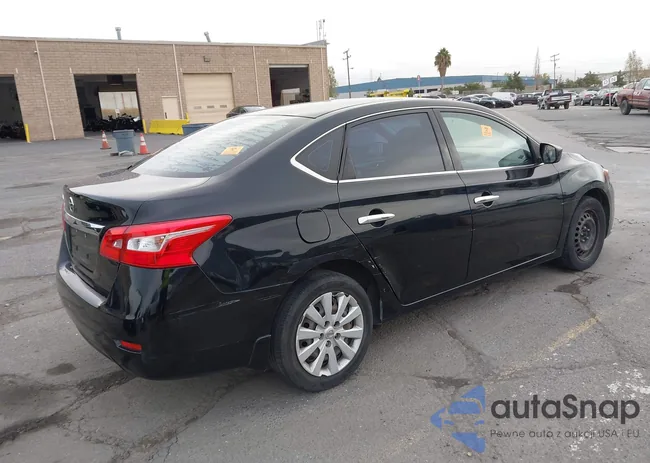 3N1AB7APXKY262879: 44121701