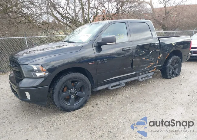 1C6RR6LT9JS132483: 44121703