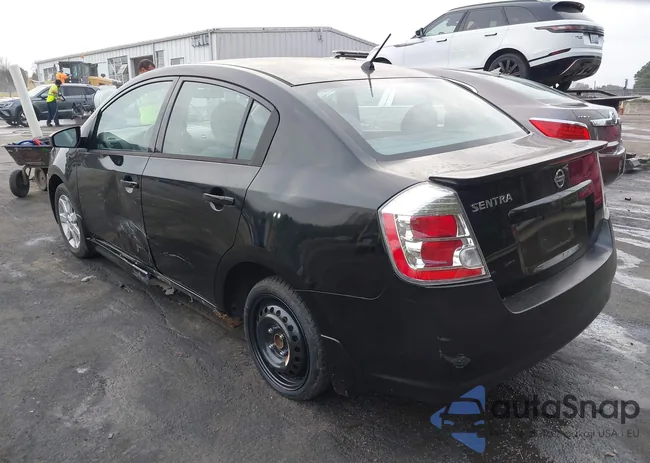 3N1AB6AP0BL684795: 44121753