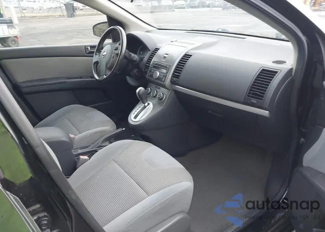 3N1AB6AP0BL684795: 44121753