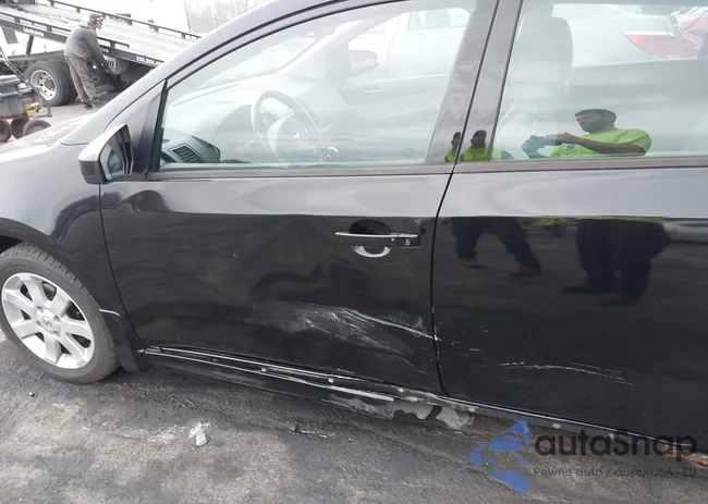 3N1AB6AP0BL684795: 44121753