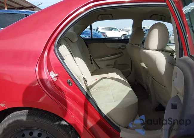 2T1BU4EE3DC031201: 44121783