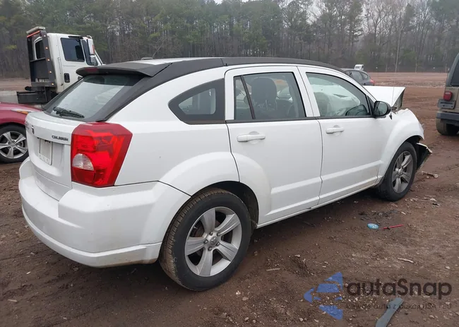 1B3CB3HA8BD118266: 44121808