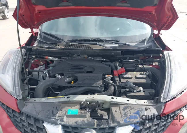 JN8AF5MR6FT501848: 44121809