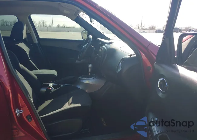 JN8AF5MR6FT501848: 44121809