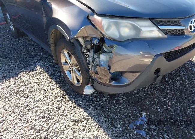 JTMRFREV8FD142080: 44121812