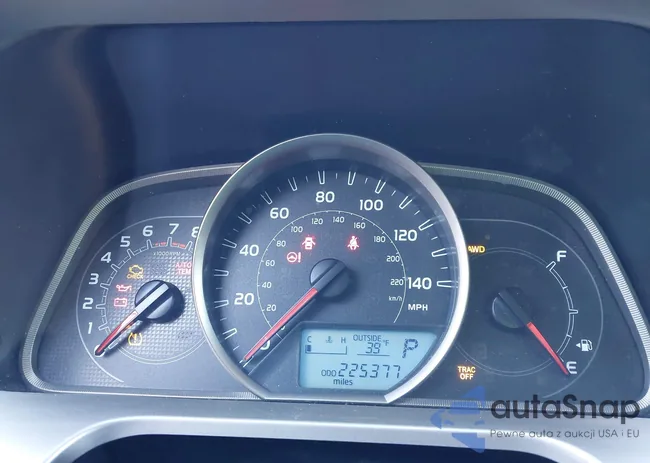 JTMRFREV8FD142080: 44121812