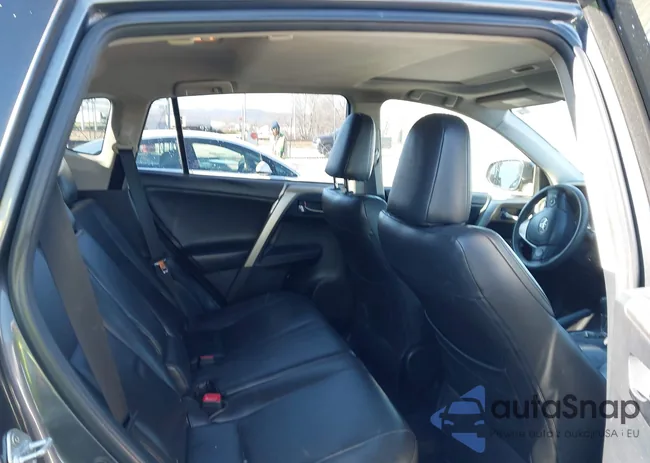 JTMRFREV8FD142080: 44121812