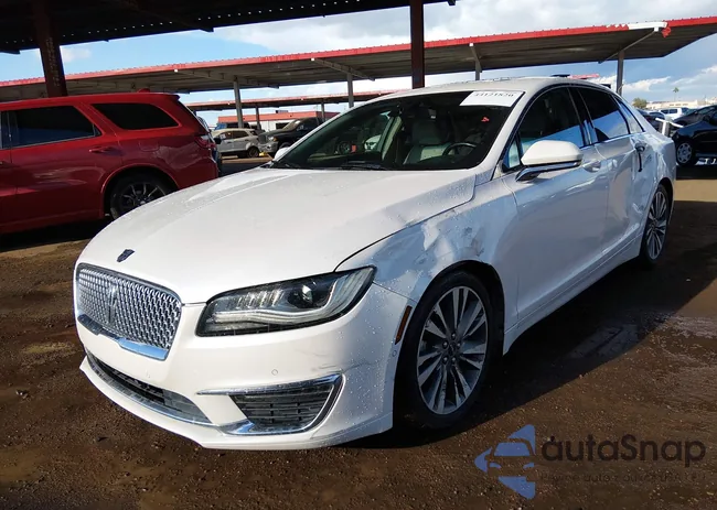 3LN6L5E99HR601582: 44121820