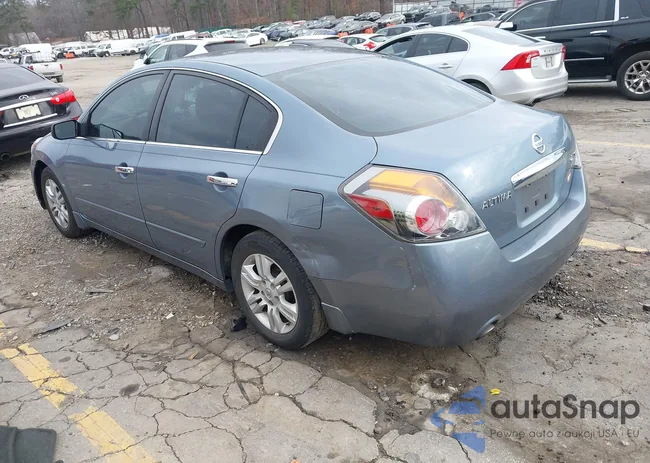 1N4AL2AP5CN491276: 44121841