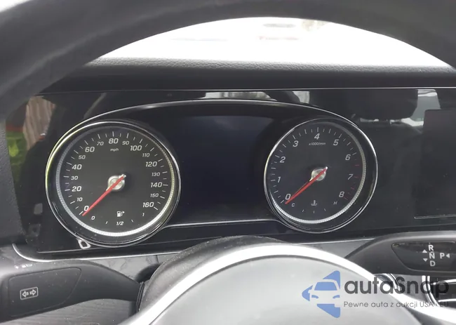 WDDZF4KB7KA535843: 44121867