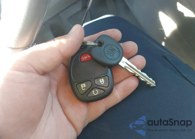 1GNKRGKD9GJ273537: 44121875