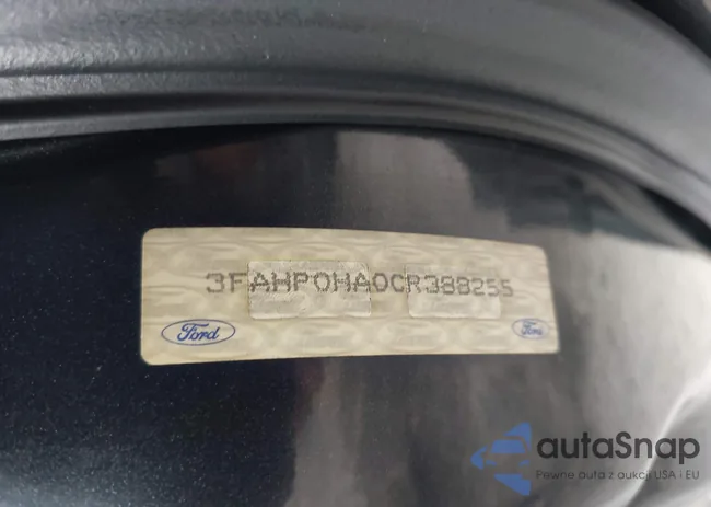 3FAHP0HA0CR388255: 44121888
