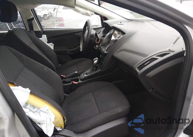 1FADP3K21GL342908: 44121908