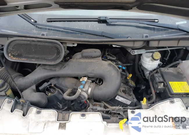 1FTYR2ZM5HKB20001: 44121972