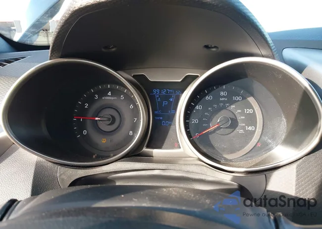 KMHTC6AD7HU324135: 44121989