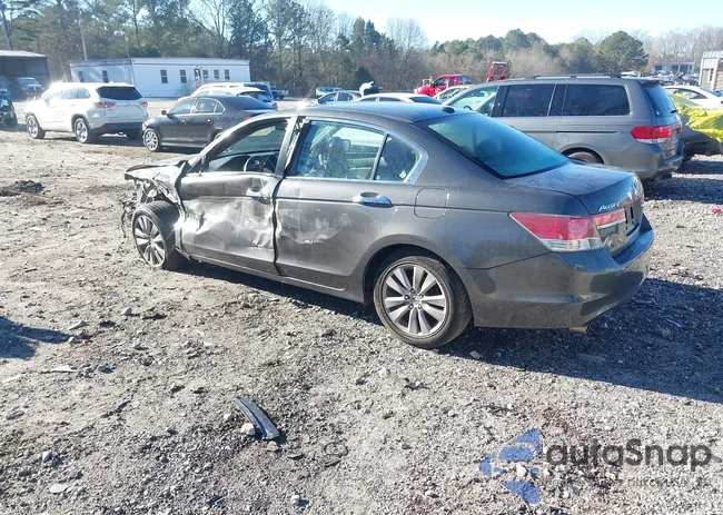 1HGCP3F88CA014865: 44122009