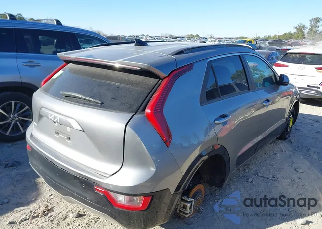 KNDCR3L19R5078253: 44122012