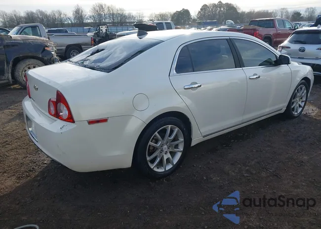 1G1ZE5E05CF162053: 44122030