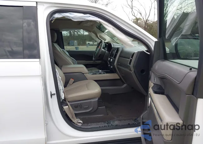 1FMJU1HT3LEA54554: 44122040