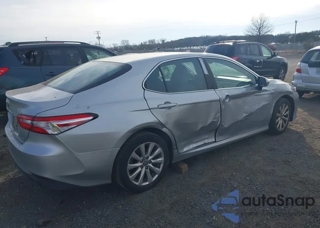 4T1B11HK1JU018319: 44122043