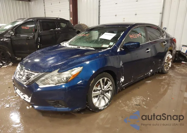 1N4AL3AP1GN382373: 44122057