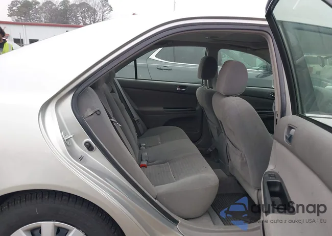 4T1BE32K45U608870: 44122081