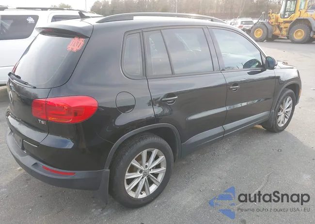 WVGAV7AX7HK046852: 44121102