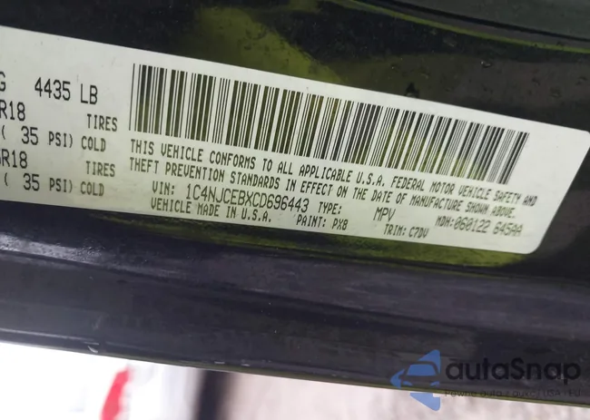 1C4NJCEBXCD696443: 44121132