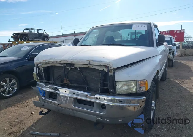 3B7KC26Z1XM574728: 44121178