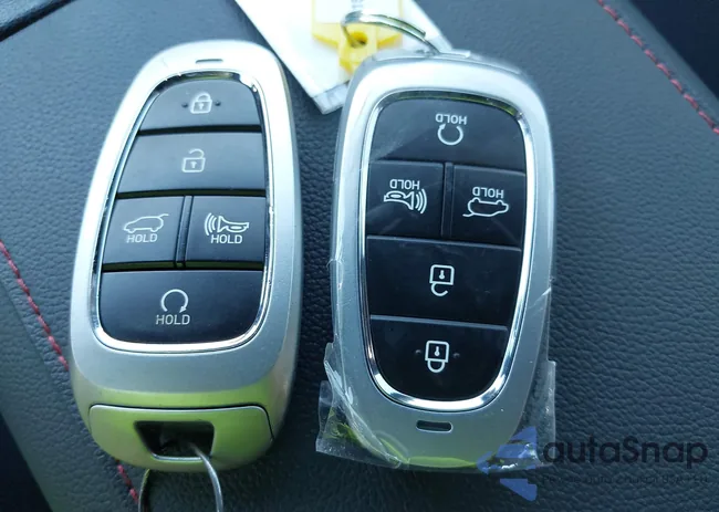 KM8JFCD17RU157114: 44121188