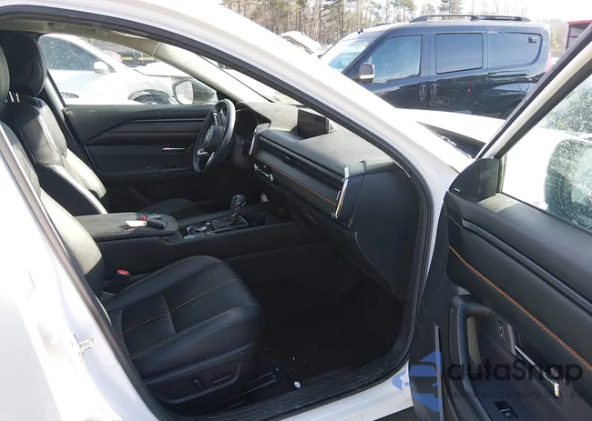 7MMVABEMXPN113770: 44121202