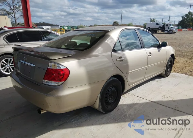 4T1BE32K25U058858: 44121247