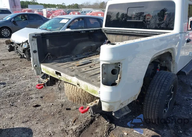 1C6JJTBG3LL100827: 44121277