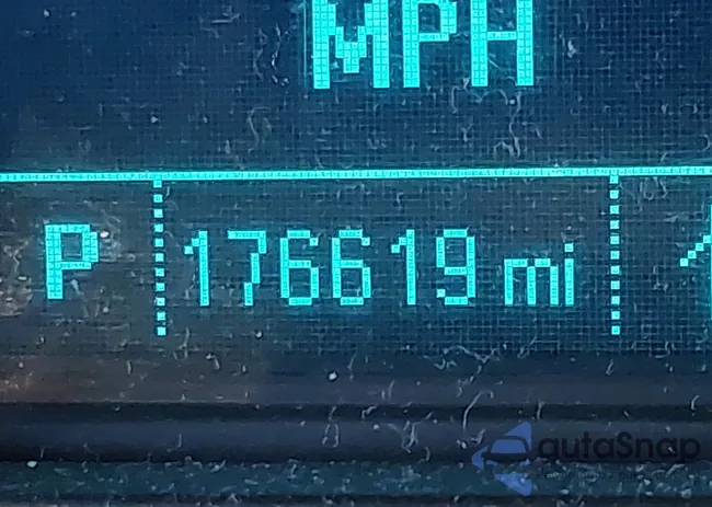 2GNALBEK8D6323332: 44121285