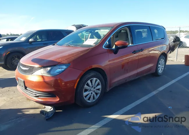 2C4RC1AG4JR157215: 44121305