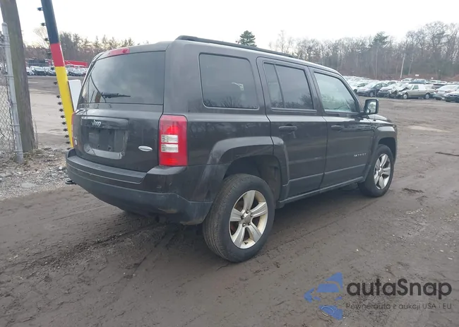 1C4NJRFB0ED762552: 44121319