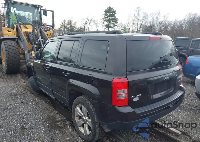 1C4NJRFB0ED762552: 44121319