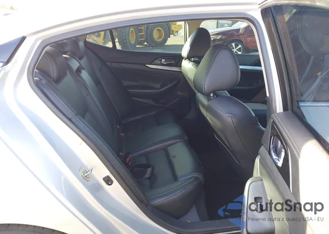 1N4AA6AP3HC405513: 44121342