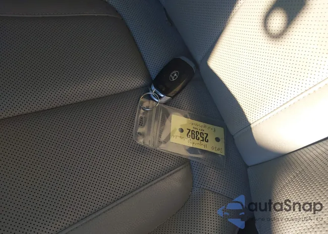 KM8R4DHE2LU105490: 44121343