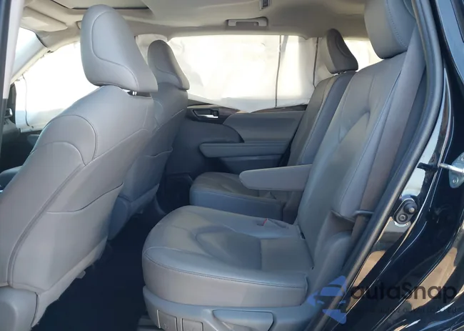 5TDDZRBH1LS021021: 44121407