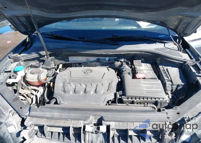 3VV3B7AX1MM011184: 44121447