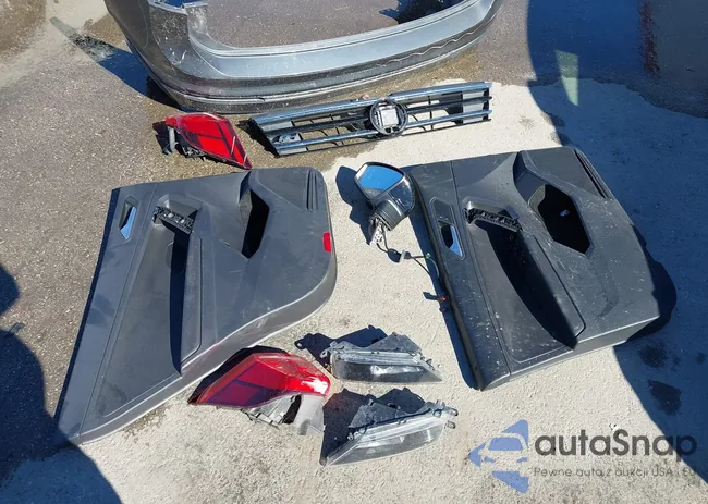 3VV3B7AX1MM011184: 44121447