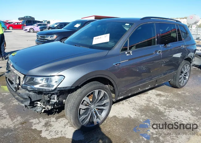 3VV3B7AX1MM011184: 44121447