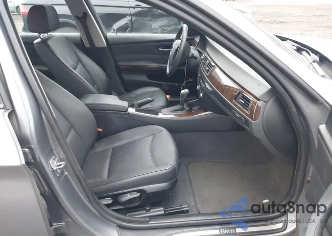 WBAPH5G57ANM71165: 44121448