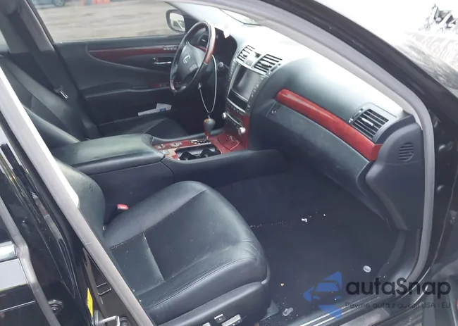 JTHBL5EF4B5103811: 44121480