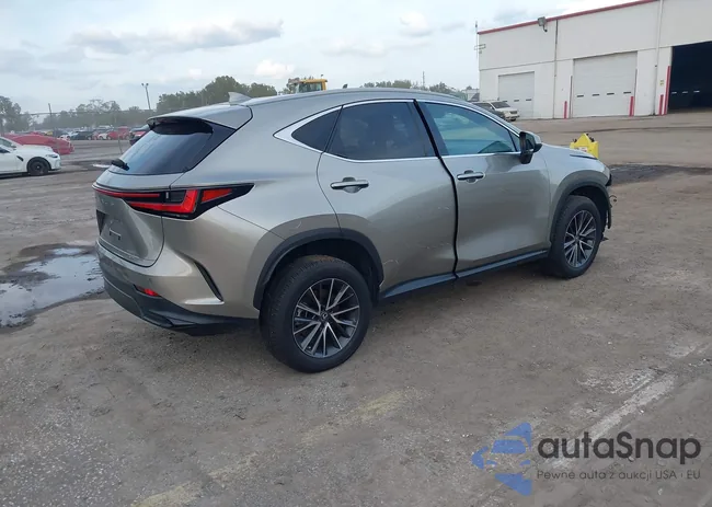 2T2GGCEZ8PC030488: 44121487