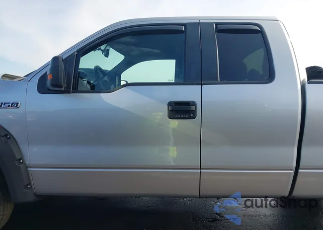 1FTEX1EM2EFC46281: 44122528