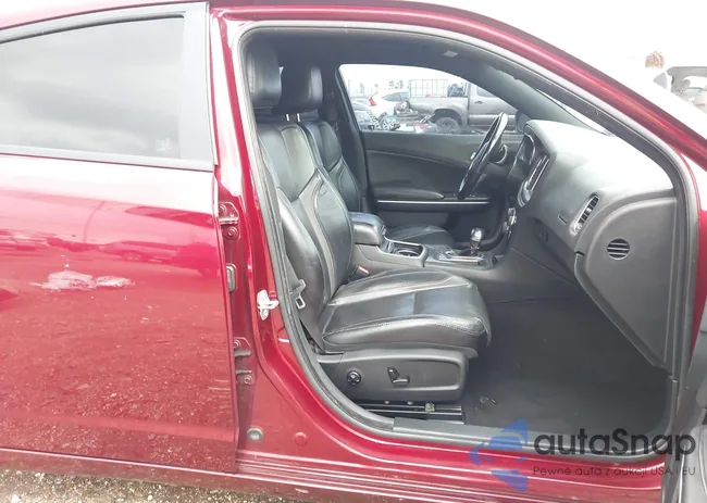 2C3CDXBG5KH753059: 44122531