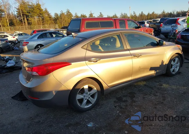 5NPDH4AE2DH379555: 44122549